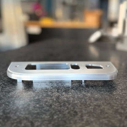 Premium billet window switch bezel for OBS Ford 4 door trucks. Option: with Mirror Control